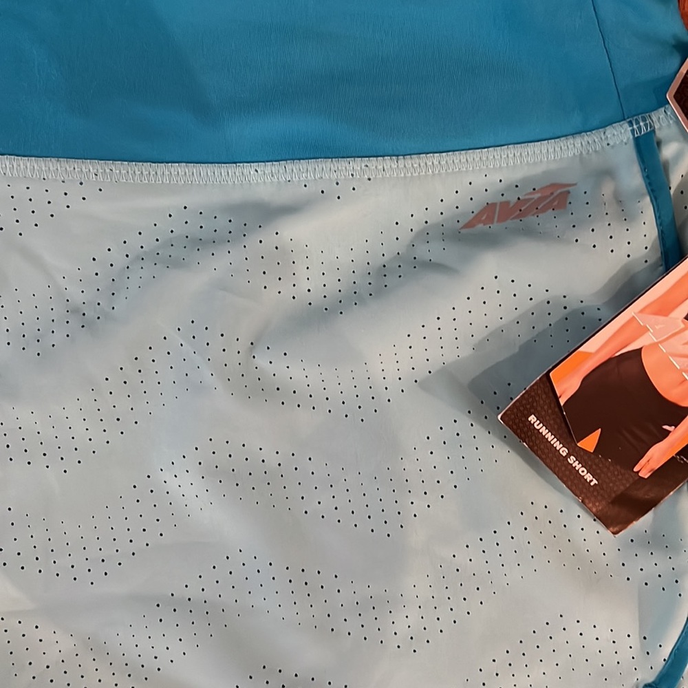 NWT Avis Turquoise Running Shorts - Picture 4 of 8